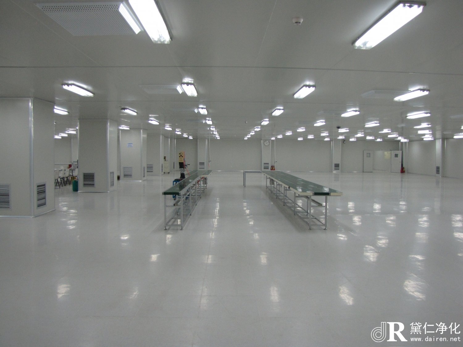 凈化車間靜電的預防和處理方案